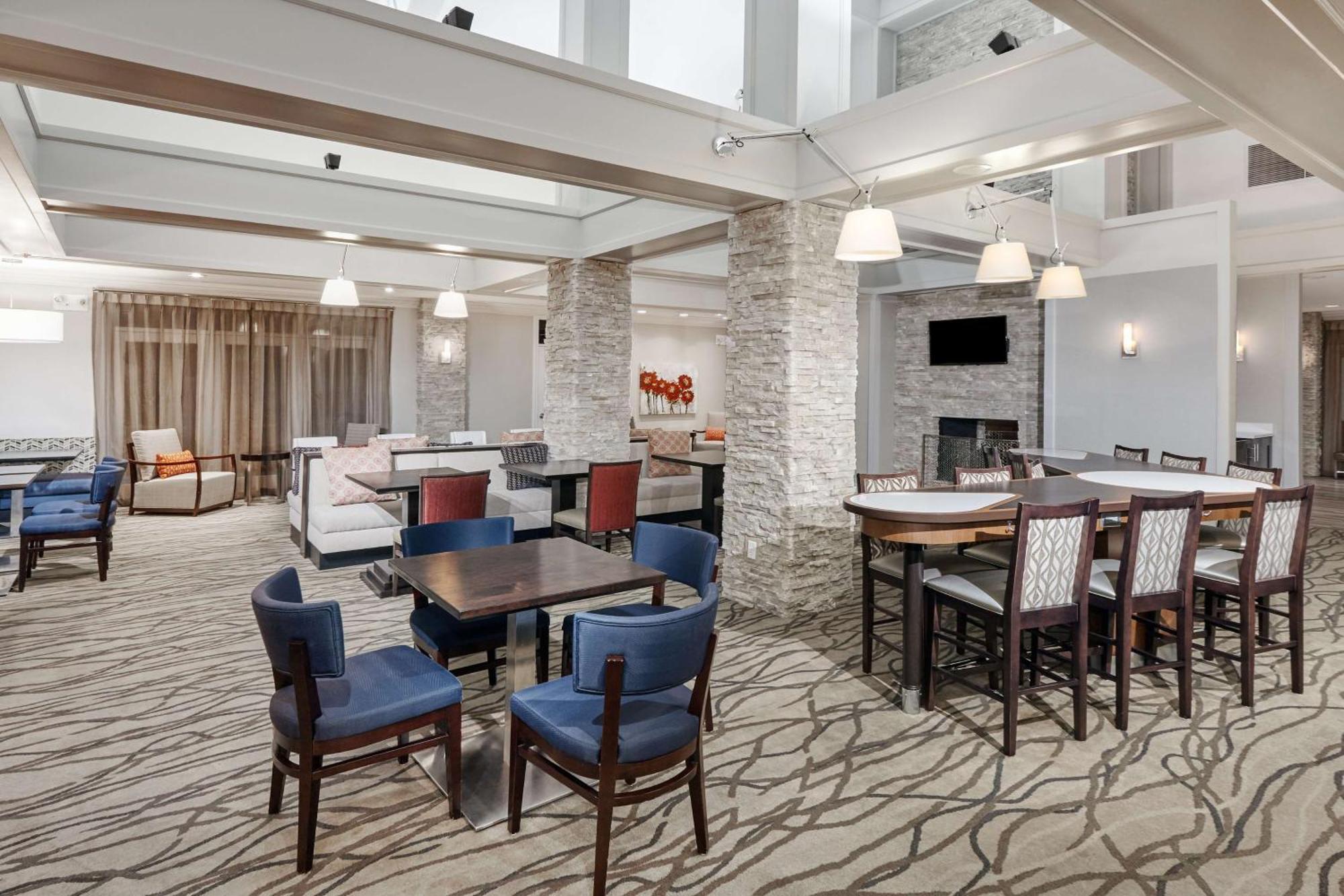 Homewood Suites By Hilton Indianapolis At The Crossing Exterior foto