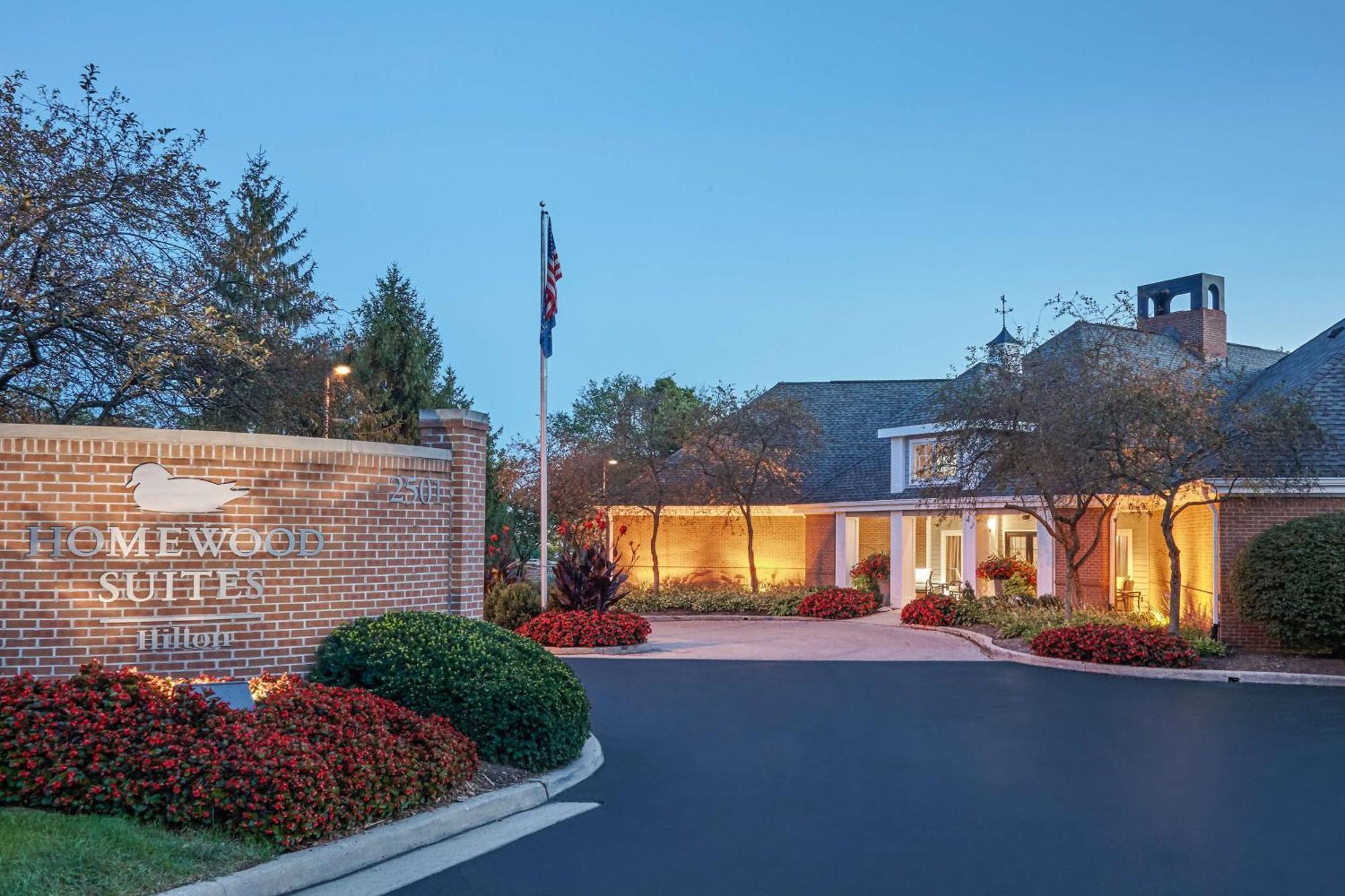 Homewood Suites By Hilton Indianapolis At The Crossing Exterior foto